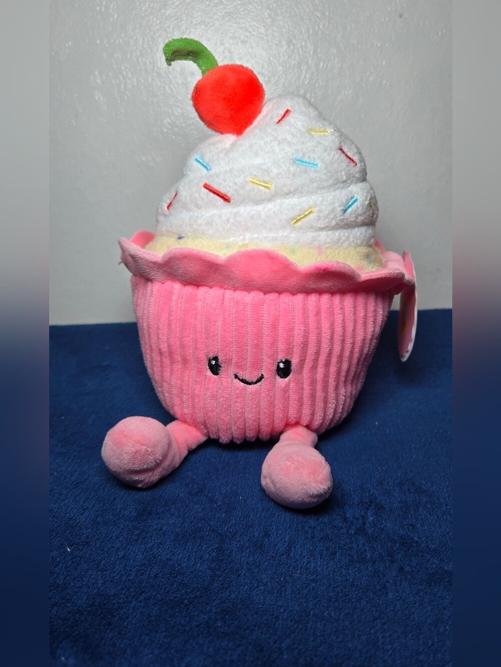 Gigglescape Whimsical Cupcake Sprinkles 7" Mini Plush NWT